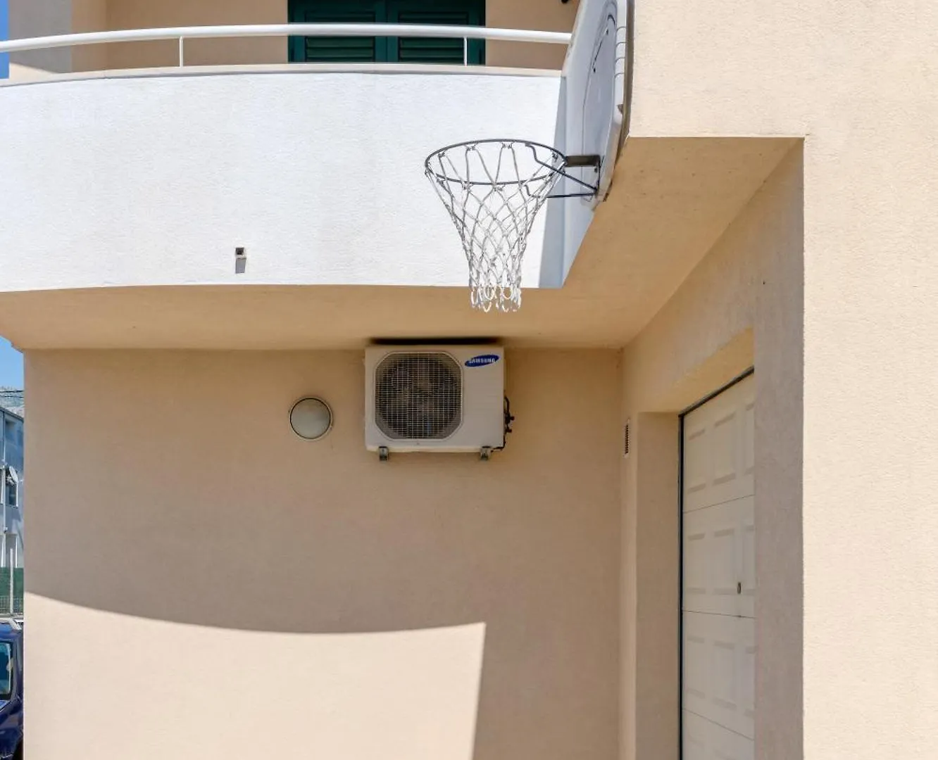 Apartment Renata + Private Swimming Pool In Split